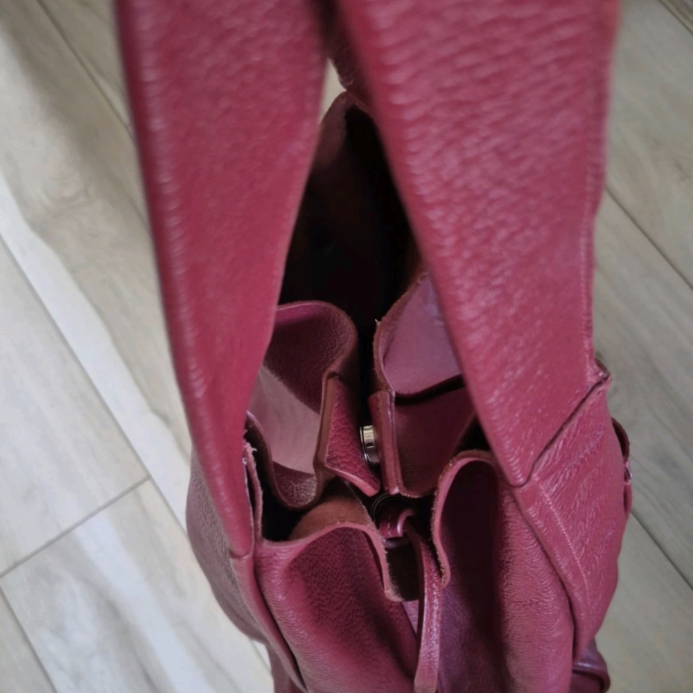 ZARA Leather Large Slouch Shoulder Bag, Deep Red. - Picture 6 of 7